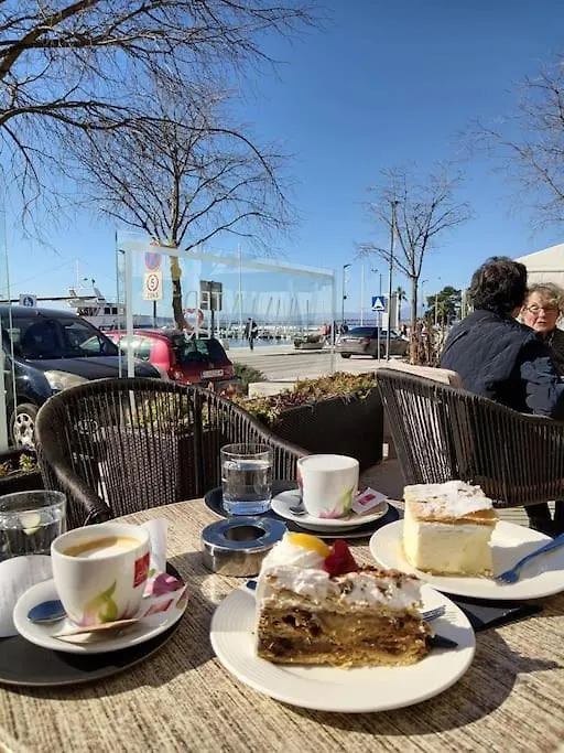 Ferienwohnung Nena In Crikvenica Croácia